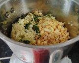 चावल के आटे के फरे (chawal ke aate ke fare recipe in Hindi) रेसिपी चरण 2 फोटो