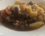 Foto del paso 1 de la receta: Estofado de ternera y patatas🍲