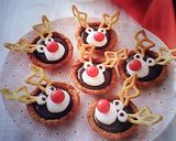A picture of step 1 of Butternut Snap Rudolph Chocolate tartlets.