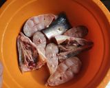 Foto langkah ke 1 dari resep Asem-asem Ikan Patin.