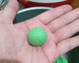 Foto langkah ke 3 dari resep Klepon Tabur Keju.