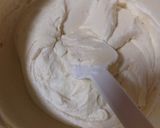 Fehércsokis -feketeribizlis torta recept fázis 8 fotója
