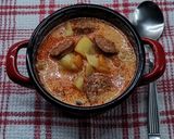 Tejfölös magyaros burgonyaleves recept fázis 2 fotója