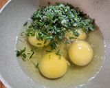 Foto del paso 4 de la receta: Tortilla de Patatas y Champiñones: El Dúo Perfecto