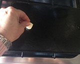 Foto del paso 3 de la receta: Cocina para parejas: Anchoa a la plancha