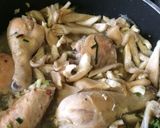 Foto del paso 8 de la receta: Pollo en suave crema de almendras y pleurotus 