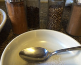 Foto del paso 2 de la receta: Cordero especiado con ciruelas