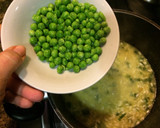 Foto del paso 6 de la receta: Cocina para parejas: "Risi e bisi" recargado