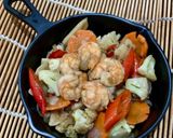 Foto langkah ke 4 dari resep Tumis Bunga/ Kembang Kol Udang.