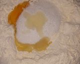Foto del paso 2 de la receta: Medialunas de aceite fáciles y económicas!