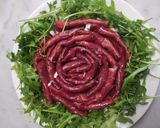 Foto del passaggio 5 della ricetta Rosone di bresaola