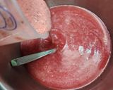Foto del paso 2 de la receta: Gelatina festiva de frutillas