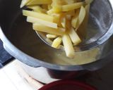 Foto langkah ke 2 dari resep Kentang goreng renyah ala kfc anti gagal - bisa frozen.