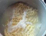 Foto langkah ke 1 dari resep Indomie Carbonara.