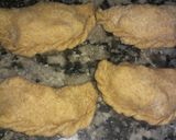 Foto del paso 6 de la receta: Empanadas sencillas de jamón y queso. Masa casera integral