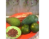Foto langkah ke 1 dari resep Diet Juice Papaya Avocado Mango Orange Gojiberry.