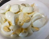 Foto del paso 1 de la receta: Huevos duros con tomate y bacon. Olla GM