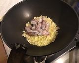 Une image de l'étape 5 de Tagliatelles noires aux têtes et pattes de calamars,échalotes,citron et persil.