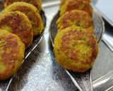 A picture of step 6 of High Protein Moong Dal/Toor Dal and Soy Paneer Cutlet.