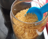 Foto del paso 4 de la receta: Sopa de garbanzos con fideos