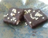 Foto del paso 3 de la receta: Turrón de chocolate con praliné