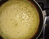 Foto langkah ke 5 dari resep Martabak Keju Teflon Simple.