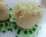 A picture of step 4 of Potato-filled noodles.