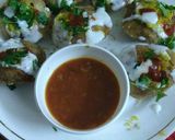 A picture of step 1 of Schezwan dahi puri.