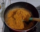 Foto langkah ke 3 dari resep Serundeng Kelapa Pedas Manis.