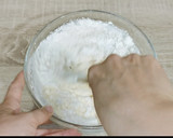 Foto del paso 2 de la receta: Bollos de queso fresco dulce o ricotta