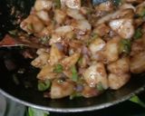 A picture of step 3 of Masala Idli.