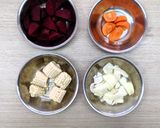 甜菜根雞湯的食譜步驟1照片