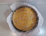Foto del paso 5 de la receta: Tarta brioche rellena de crema de almendras y pastelera
