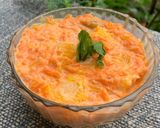 A picture of step 4 of Carrot and raisin salad.