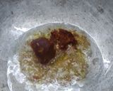 A picture of step 3 of Garlic sev mamra.