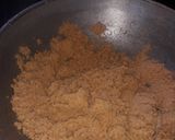 A picture of step 4 of Rava besan ladoo.