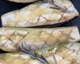 Une image de l'étape 2 de Aubergines au four ail et parmesan.