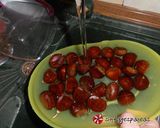 Φωτογραφία βήματος 2 της συνταγής Πώς καθαρίζουμε (ψημένα) κάστανα