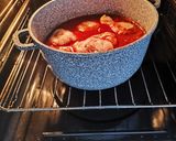 Babos paradicsomos csirkeragu Jamie Olivertől recept fázis 6 fotója