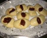 Foto del paso 9 de la receta: Facturas fácil y rápidas 🥐 (sin manteca y sin hojaldre)