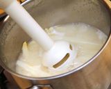 Fehérboros spárgakrémleves recept fázis 9 fotója
