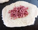 Foto del paso 4 de la receta: Pancitos saborizados con salame y jamón. Ideales para el mate