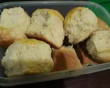A picture of step 5 of Buns #4wkschallenge#foodphotographychallenge#.