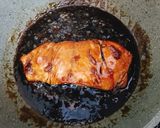 Hình bước làm 4 của món Cá Hồi Sốt Teriyaki