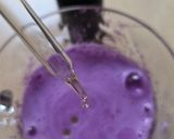 Foto del paso 4 de la receta: Jugo de repollo morado con aceite de orégano 💜Jugo de lombarda o col morada por extractor 💜