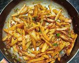 A picture of step 3 of Garlicky Chilli Potato.
