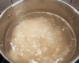 Keleti fűszeres csirkehúsos rizstészta zöldségekkel recept fázis 2 fotója