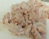 Hình bước làm 2 của món Gà rim tương mè kiểu Nhật