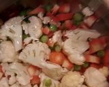 A picture of step 1 of Vegetable Dalia.