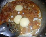 A picture of step 3 of Egg bhurji.